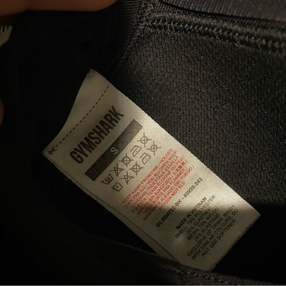 3/$50 Gymshark sports bra - Picture 2 of 4